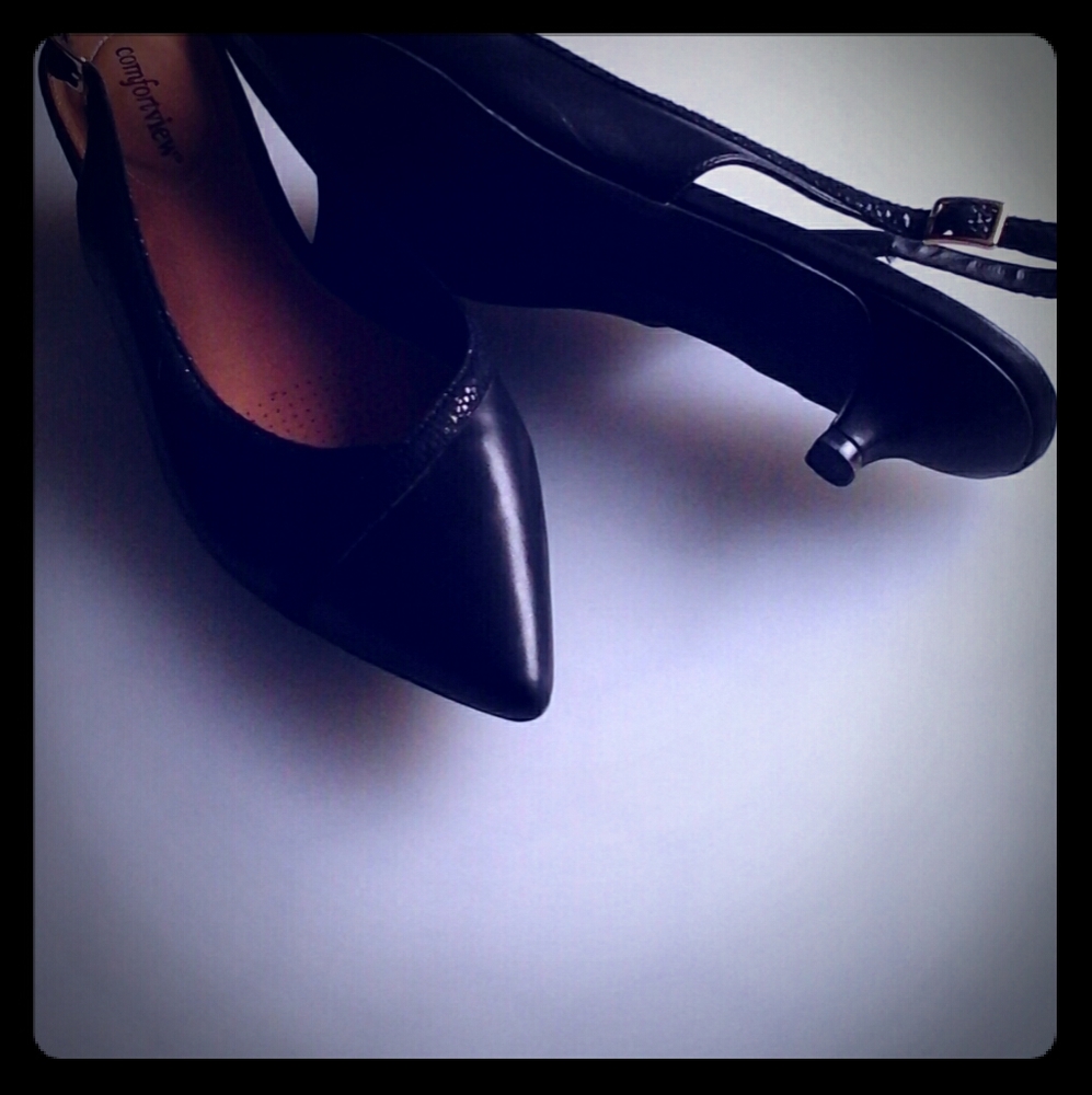 Shoe's